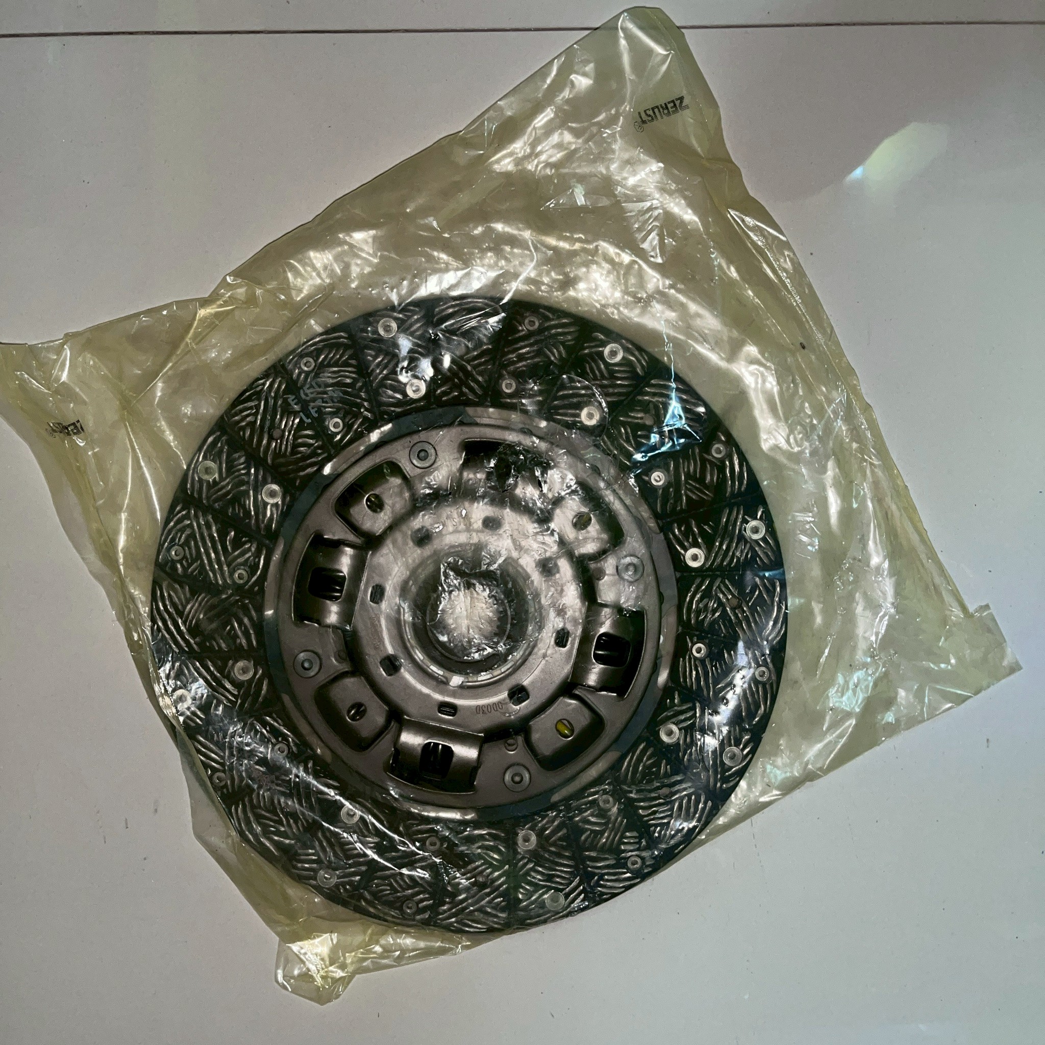 จานคลัชท์ (AISIN) 421 ISUZU D-MAX BLUEPOWER11" - Image 4