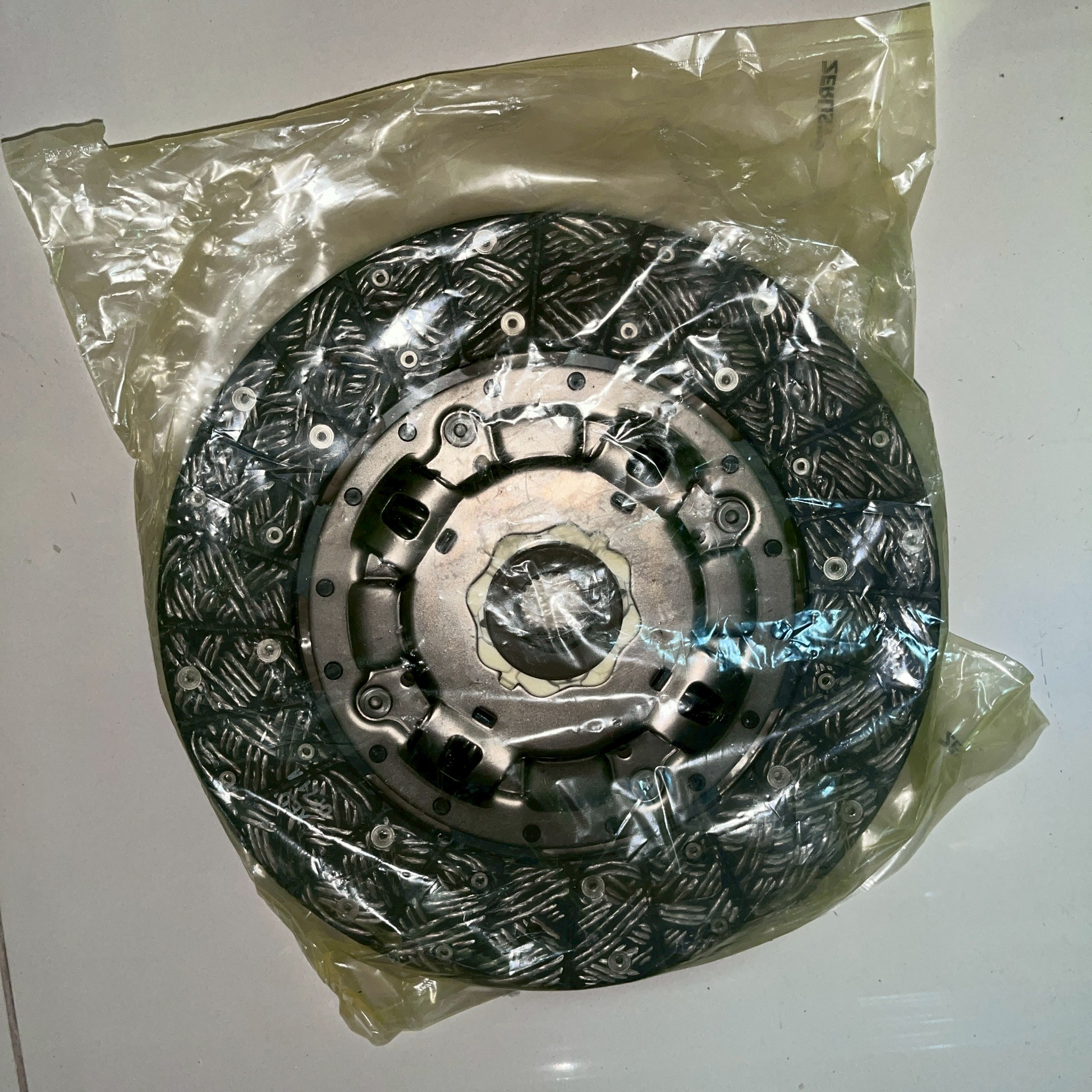 จานคลัชท์ (AISIN) 421 ISUZU D-MAX BLUEPOWER11" - Image 3