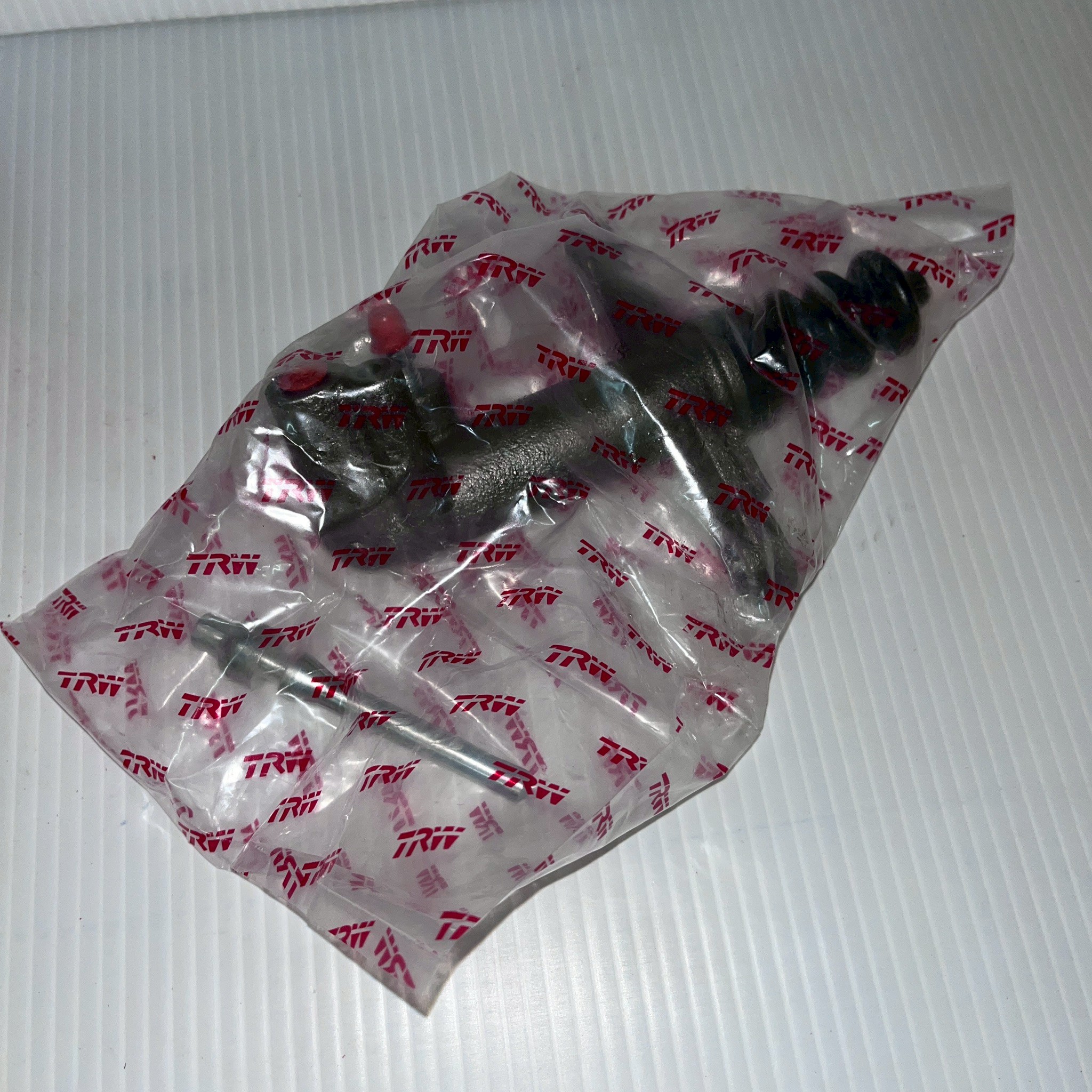 ปั๊มคลัชล่าง ISUZU D-MAX,MU7 3.0Di'02-04 13/16'' - Image 3
