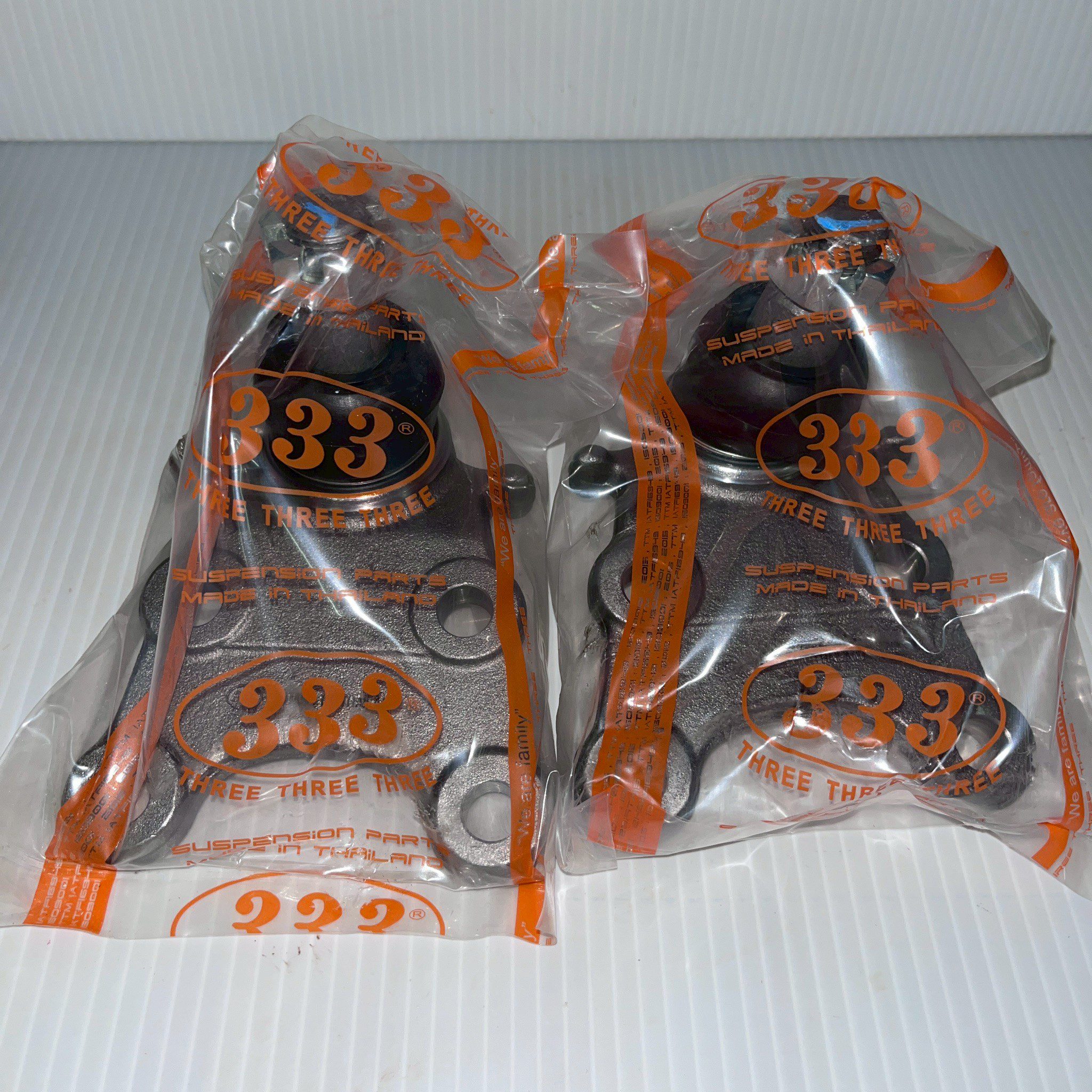 ลูกหมากปีกนกล่าง ISUZU CHEVROLET D-MAX 2WD TFB 2002 - Image 2