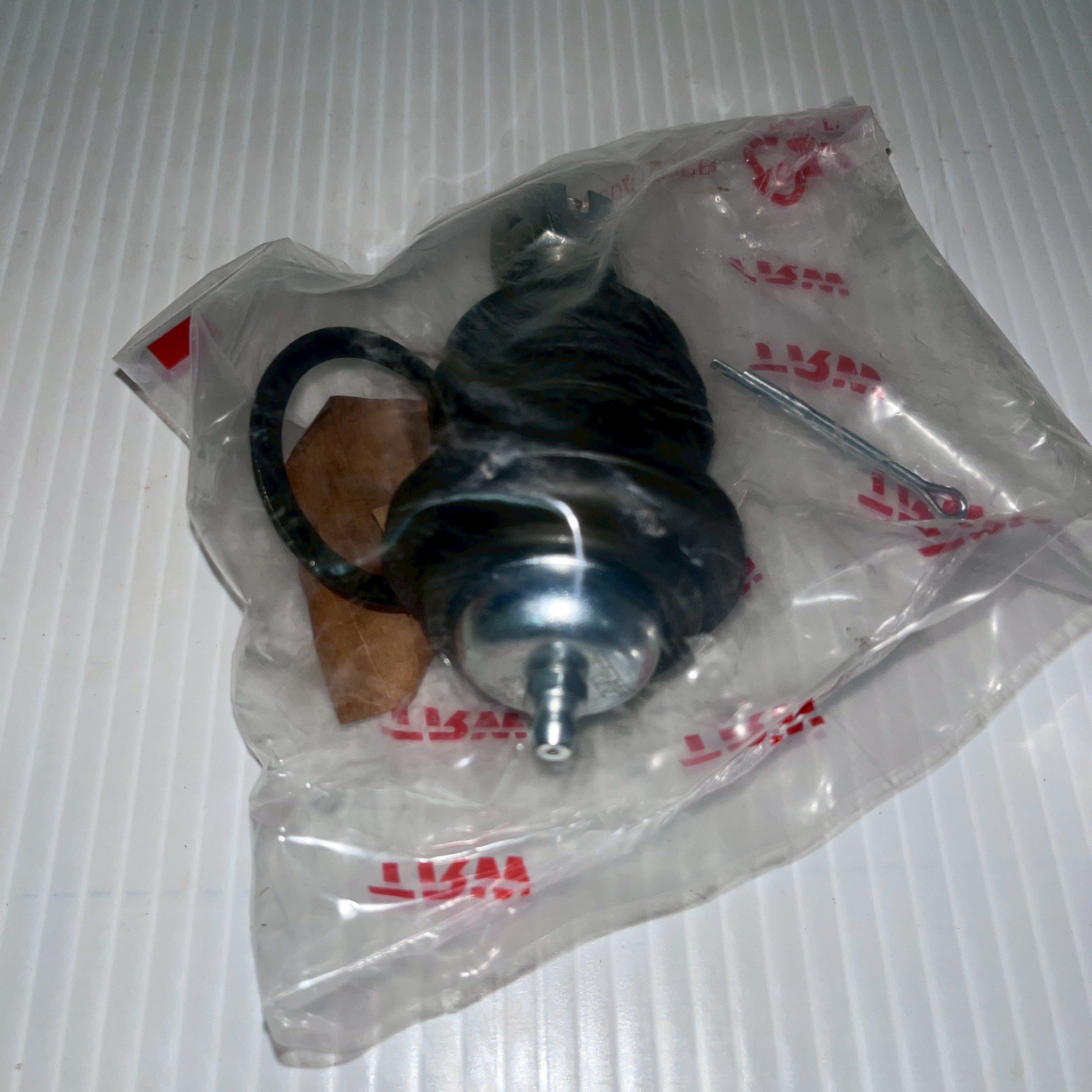 ลูกหมากปีกนกบน (TRW) ซ้าย-ขวา MITSUBISHI Cycione2WD - Image 4