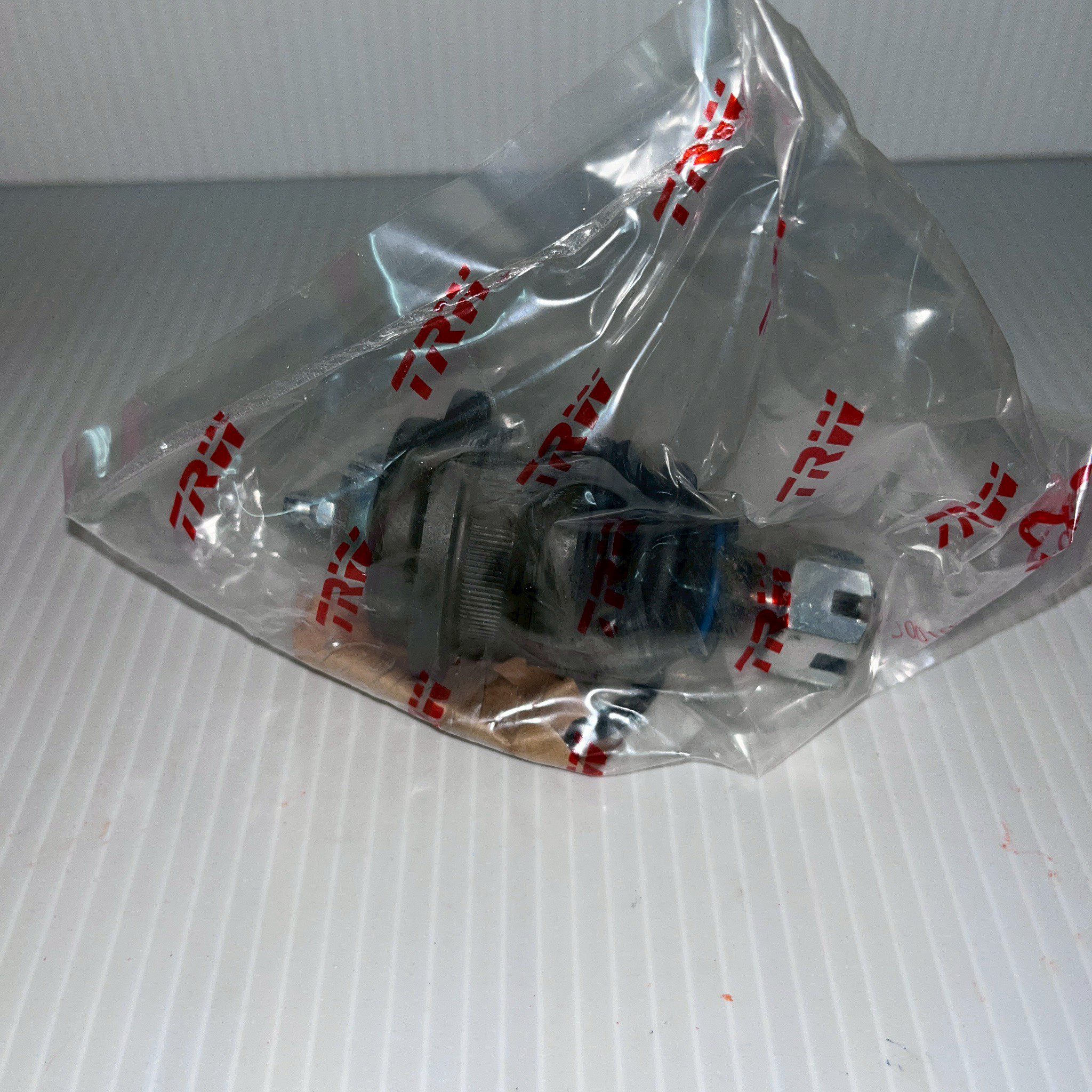ลูกหมากปีกนกบน (TRW) ซ้าย-ขวา MITSUBISHI Cycione2WD - Image 2
