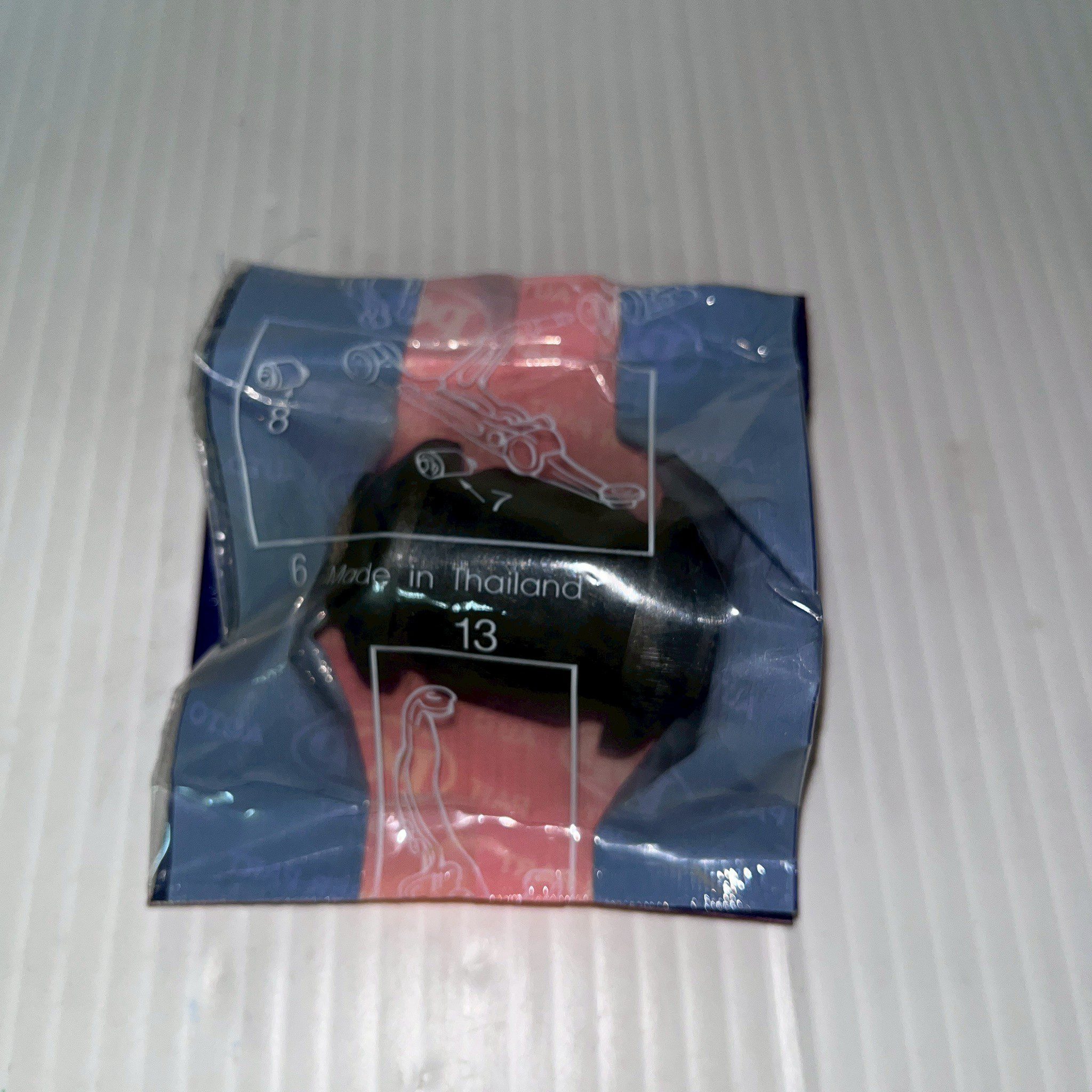 บูชปีกนกล่าง (POP) TOYOTA VIGO FORTUNER 4x4 (ใหญ่) - Image 4