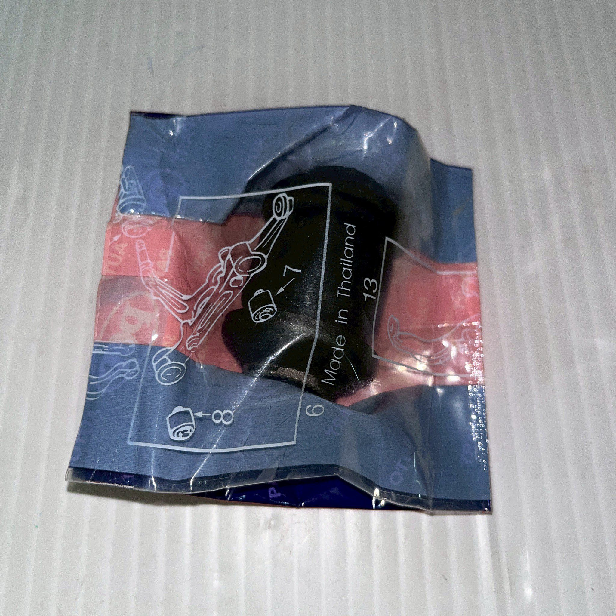 บูชปีกนกล่าง (POP) TOYOTA VIGO FORTUNER 4x4 (ใหญ่) - Image 3
