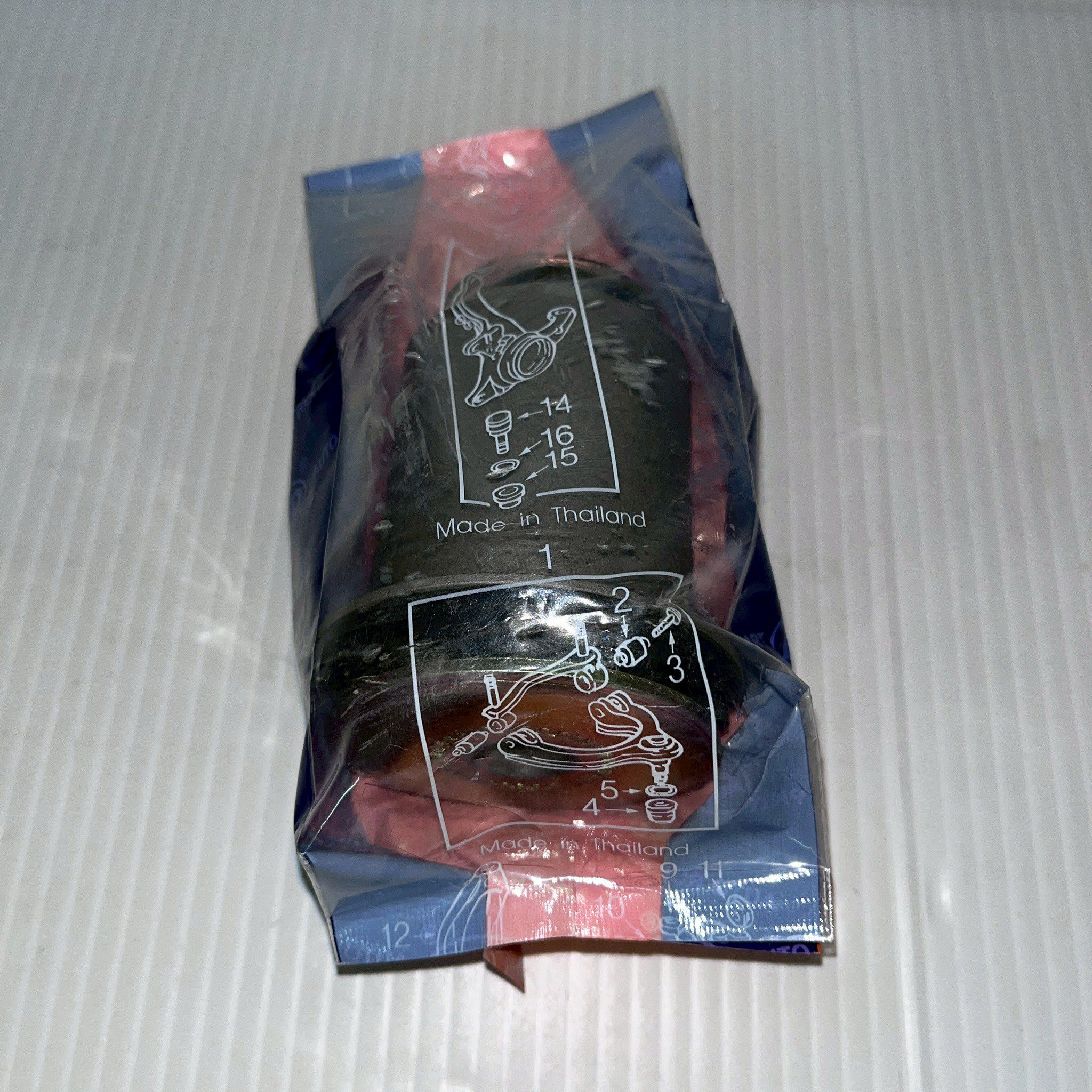 บูชปีกนกล่าง (POP) TOYOTA VIGO FORTUNER 4x4 (เล็ก) - Image 4