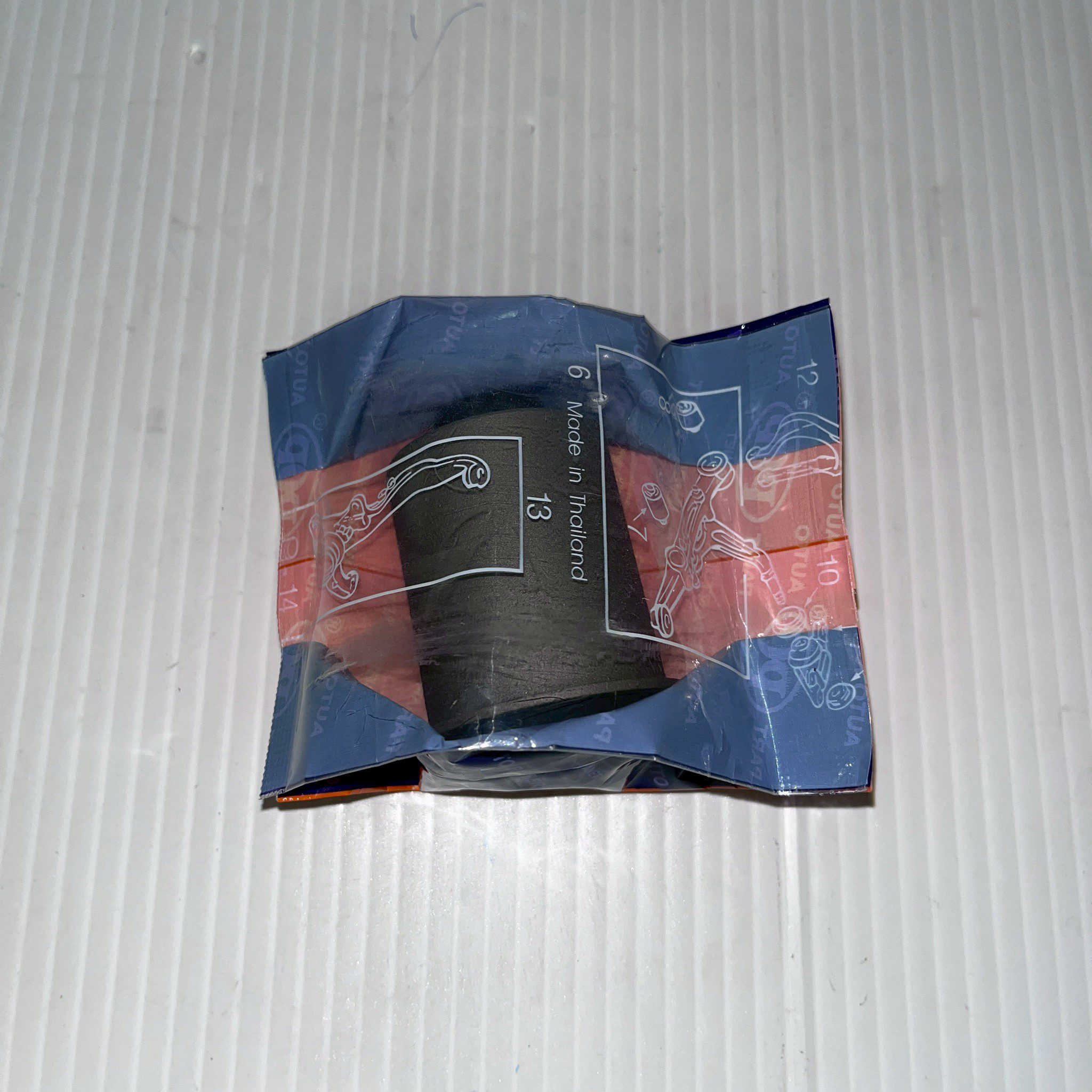 บูชปีกนกบน (POP) TOYOTA VIGO 4x2,INNOVA - Image 3